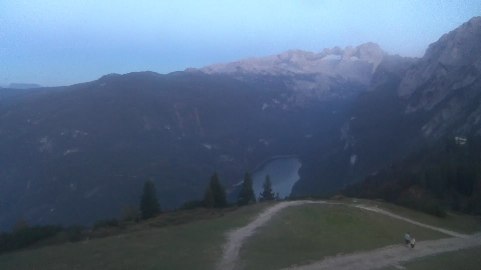 Gosau (Dachstein West) Dachstein West - Zwieselalm Upper Station snow cam captured at 3 October 2026 at 7:02 pm GMT+2