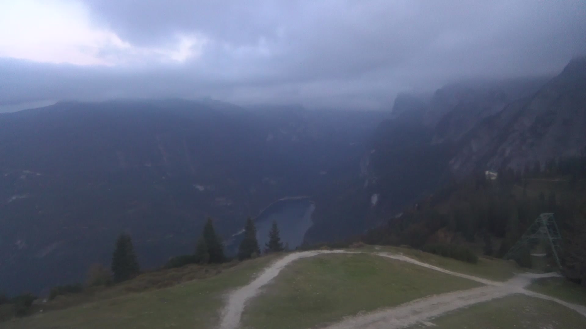 Gosau (Dachstein West) Dachstein West - Zwieselalm Upper Station snow cam captured at 4 October 2026 at 6:48 pm GMT+2