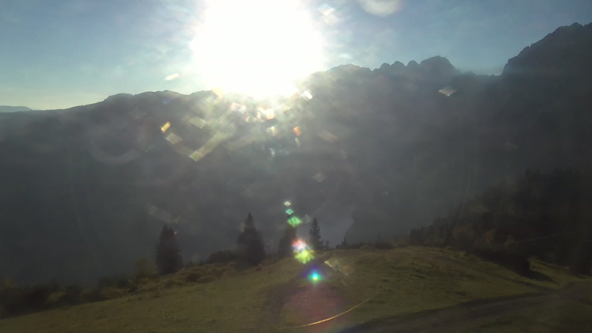 Gosau (Dachstein West) Dachstein West - Zwieselalm Upper Station snow cam captured at 6 October 2026 at 8:22 am GMT+2