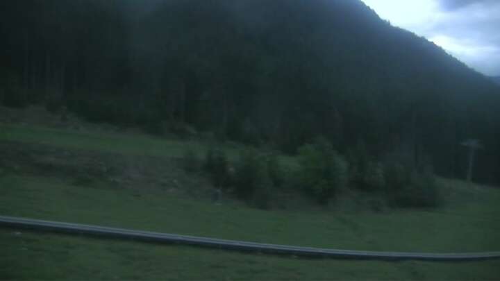 Gosau (Dachstein West) Dachstein West - Zwieselalm Base Station snow cam captured at 16 September 2026 at 7:41 pm GMT+2