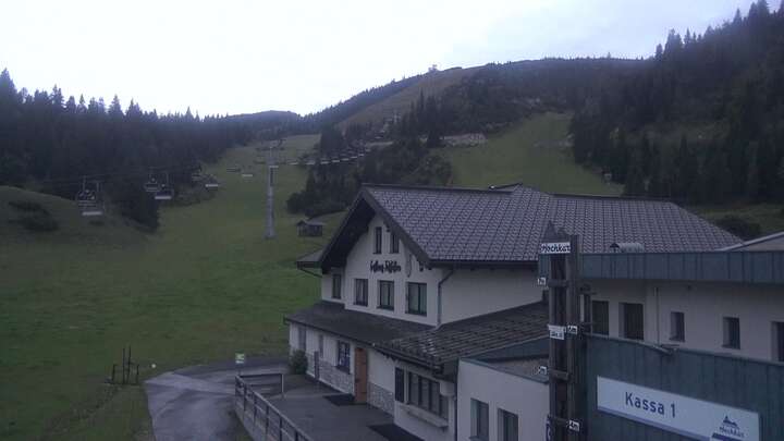 Göstling (Hochkar) Hochkar Tal snow cam captured at 17 September 2026 at 10:21 pm GMT+2