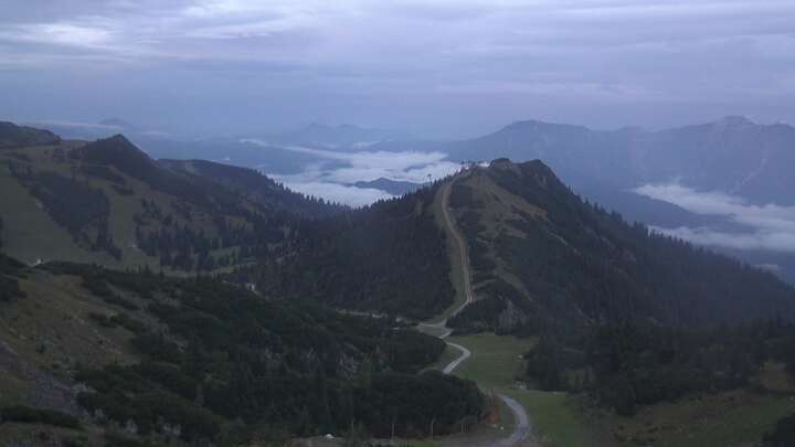 Göstling (Hochkar) Hochkarbahn Upper Station snow cam captured at 17 September 2026 at 10:05 pm GMT+2