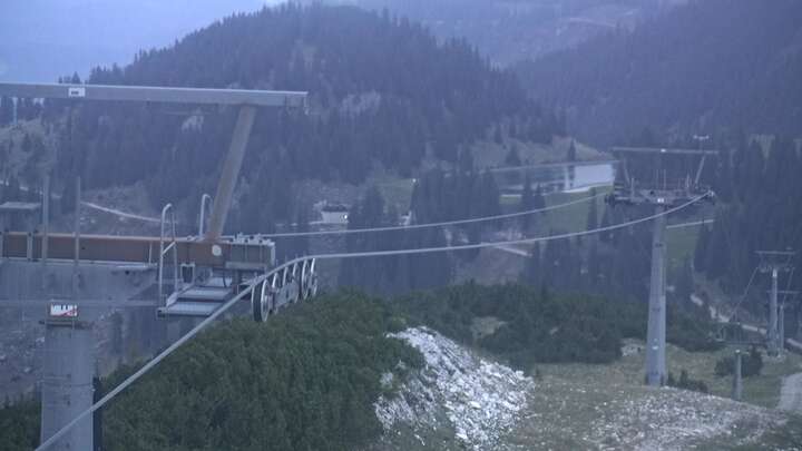 Göstling (Hochkar) Hochkarbahn Upper Station snow cam captured at 21 September 2026 at 7:21 pm GMT+2