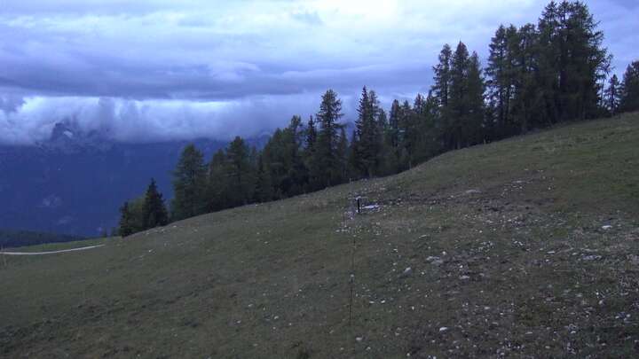 Hinterstoder Panoramalift Tal - Startplatz West snow cam captured at 16 September 2026 at 7:25 pm GMT+2