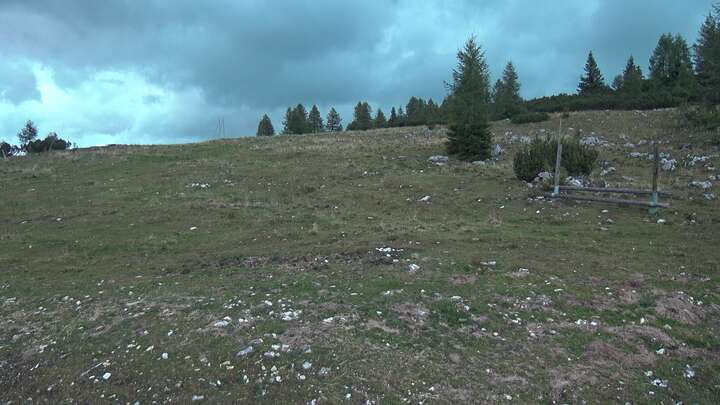 Hinterstoder Panoramalift Tal - Startplatz West snow cam captured at 22 September 2026 at 7:03 pm GMT+2