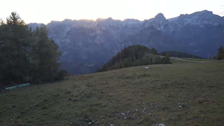 Hinterstoder Panoramalift Tal - Startplatz West snow cam captured at 23 September 2026 at 7:04 pm GMT+2