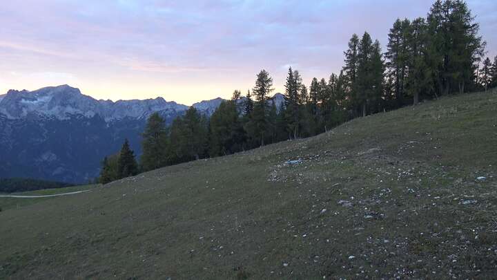 Hinterstoder Panoramalift Tal - Startplatz West snow cam captured at 25 September 2026 at 7:03 pm GMT+2