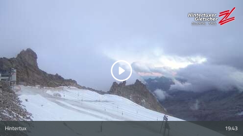 Hintertux (Zillertal) Gefrorene Wand snow cam captured at 12 September 2026 at 7:52 pm GMT+2