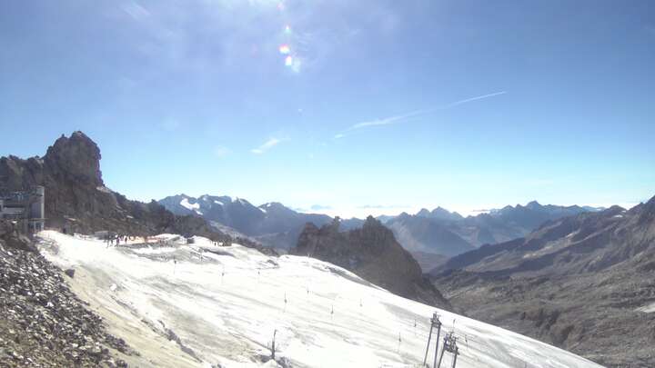 Hintertux (Zillertal) Gefrorene Wand snow cam captured at 29 September 2026 at 12:35 pm GMT+2