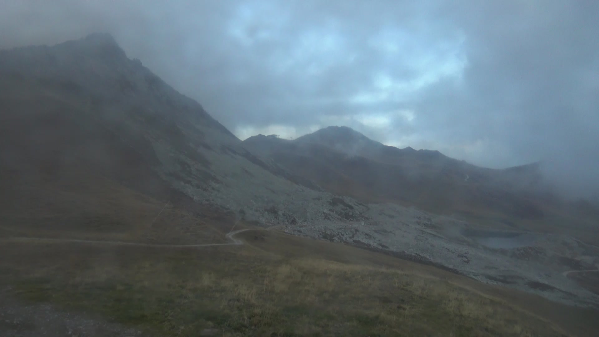 Hintertux (Zillertal) Rastkogel snow cam captured at 4 October 2026 at 6:50 pm GMT+2