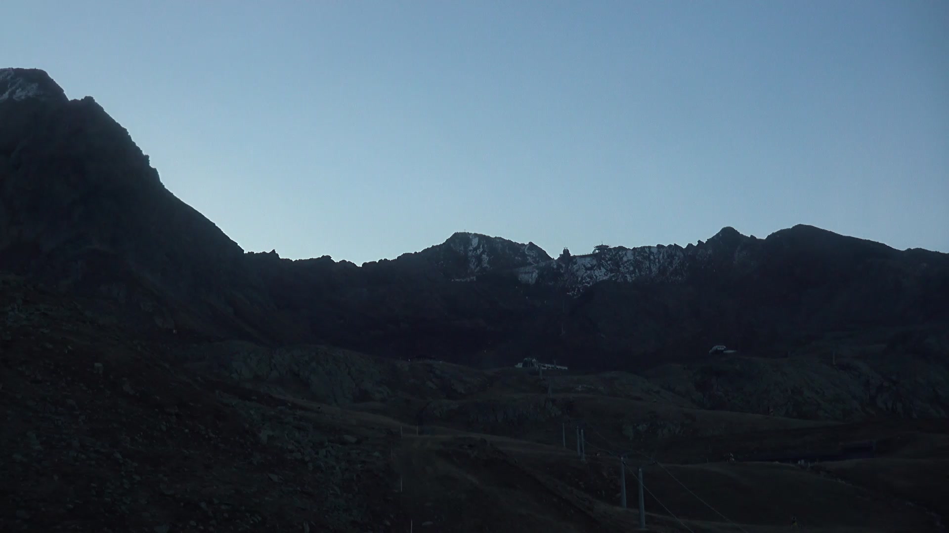 Hochgurgl (Ötztal) Hochgurgl snow cam captured at 6 October 2026 at 7:55 am GMT+2