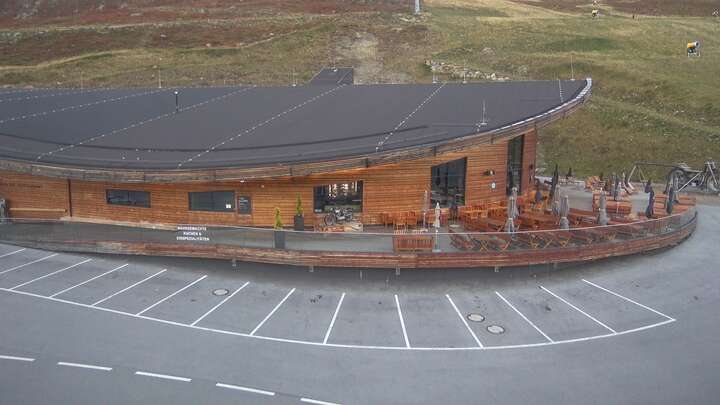 Hochgurgl (Ötztal) Top Mountain Crosspoint snow cam captured at 27 September 2026 at 7:22 pm GMT+2