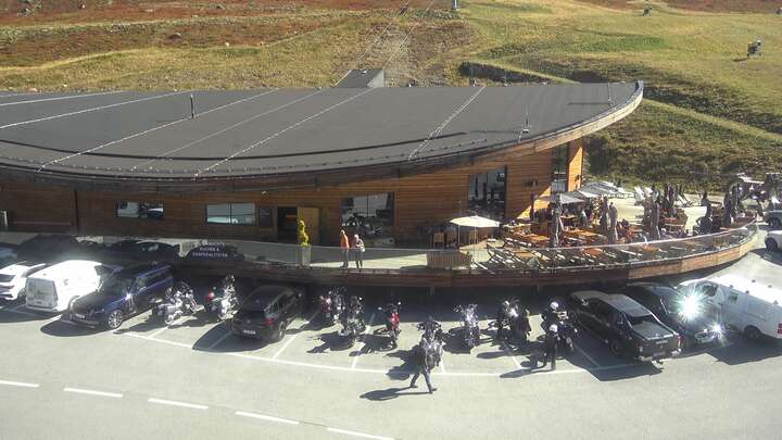 Hochgurgl (Ötztal) Top Mountain Crosspoint snow cam captured at 29 September 2026 at 12:35 pm GMT+2