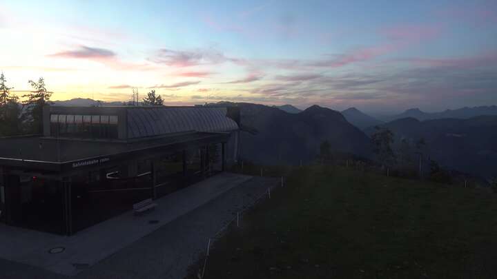 Hopfgarten im Brixental (SkiWelt) Kleine Salve - Salvistabahn snow cam captured at 23 September 2026 at 7:36 pm GMT+2