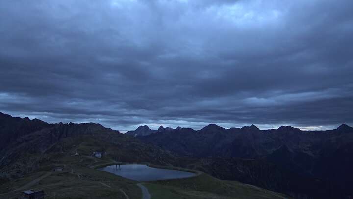 Jerzens (Hochzeiger) Zirbenbahn snow cam captured at 13 September 2026 at 7:43 pm GMT+2