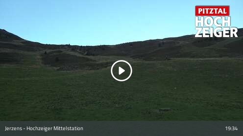 Jerzens (Hochzeiger) Hochzeiger Mid Station snow cam captured at 12 September 2026 at 7:52 pm GMT+2