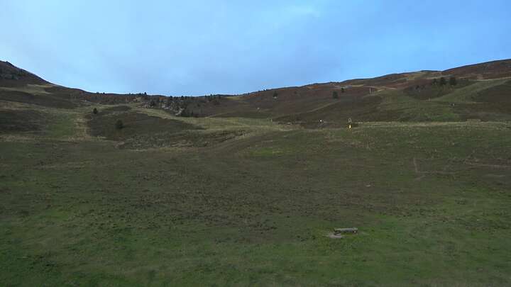 Jerzens (Hochzeiger) Hochzeiger Mid Station snow cam captured at 19 September 2026 at 7:18 pm GMT+2