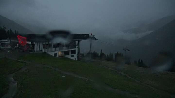 Kappl (Paznaun) Diasbahn Upper Station snow cam captured at 16 September 2026 at 7:58 pm GMT+2