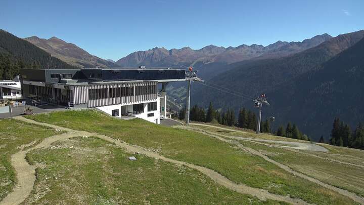 Kappl (Paznaun) Diasbahn Upper Station snow cam captured at 29 September 2026 at 12:35 pm GMT+2