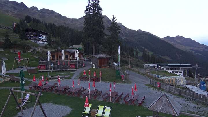 Kappl (Paznaun) Erlebnispark snow cam captured at 17 September 2026 at 10:06 pm GMT+2