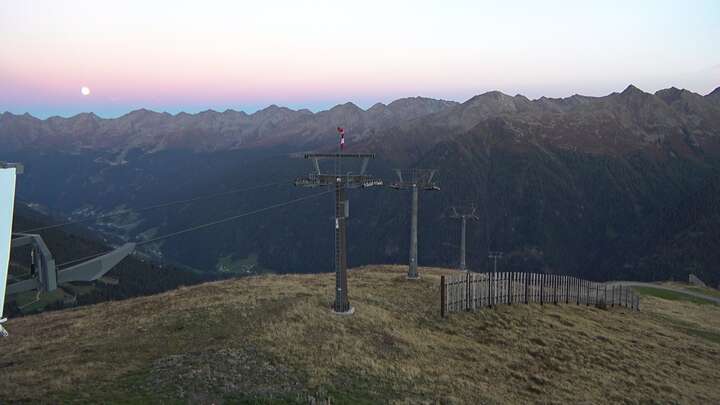 Kappl (Paznaun) Alblitt snow cam captured at 26 September 2026 at 7:35 pm GMT+2