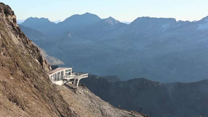 Kaprun (Kitzsteinhorn) Gipfel snow cam captured at 15 September 2026 at 6:39 pm GMT+2