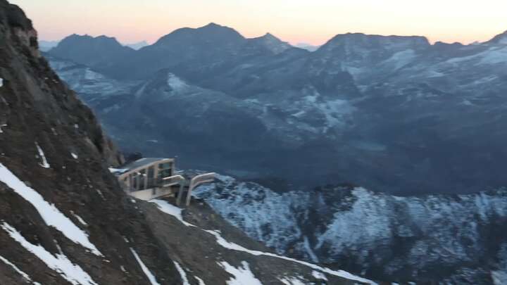 Kaprun (Kitzsteinhorn) Gipfel snow cam captured at 28 September 2026 at 7:32 pm GMT+2