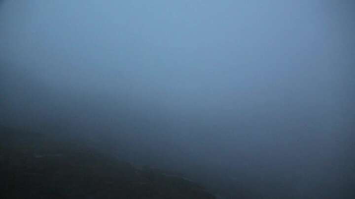 Kaprun (Kitzsteinhorn) Alpincenter snow cam captured at 18 September 2026 at 7:42 pm GMT+2