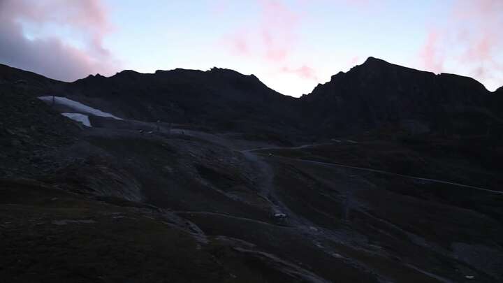 Kaprun (Kitzsteinhorn) Alpincenter snow cam captured at 21 September 2026 at 7:46 pm GMT+2