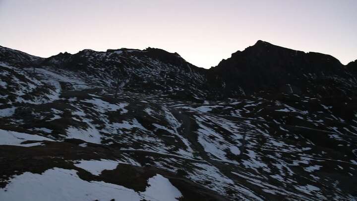 Kaprun (Kitzsteinhorn) Alpincenter snow cam captured at 27 September 2026 at 7:22 pm GMT+2