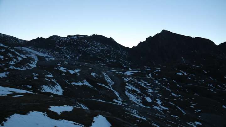 Kaprun (Kitzsteinhorn) Alpincenter snow cam captured at 28 September 2026 at 7:32 pm GMT+2