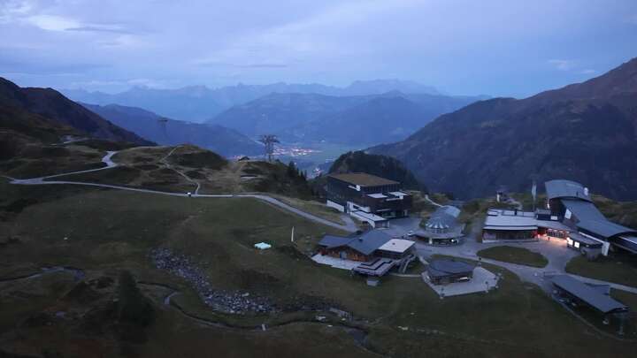 Kaprun (Kitzsteinhorn) Langwiedboden snow cam captured at 20 September 2026 at 7:47 pm GMT+2