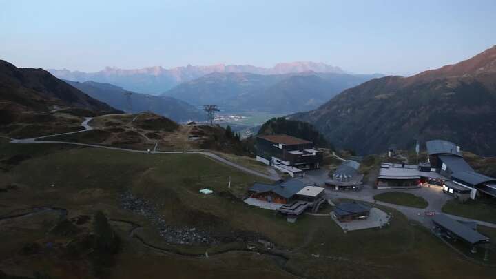 Kaprun (Kitzsteinhorn) Langwiedboden snow cam captured at 26 September 2026 at 7:35 pm GMT+2