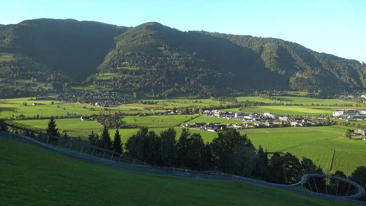 Kaprun (Kitzsteinhorn) Maiskogel snow cam captured at 15 September 2026 at 6:39 pm GMT+2