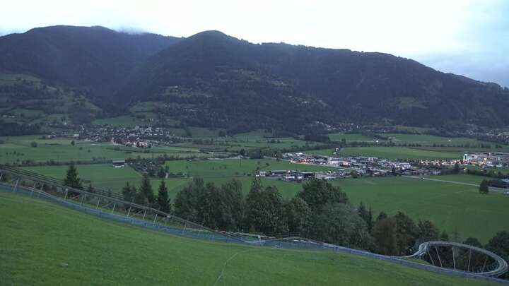 Kaprun (Kitzsteinhorn) Maiskogel snow cam captured at 16 September 2026 at 7:41 pm GMT+2