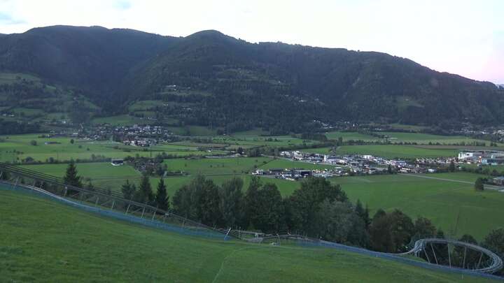 Kaprun (Kitzsteinhorn) Maiskogel snow cam captured at 21 September 2026 at 7:31 pm GMT+2