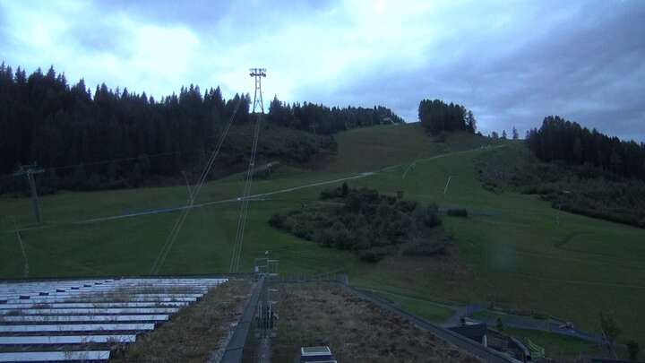 Kaprun (Kitzsteinhorn) Upper Station Maiskogelbahn snow cam captured at 13 September 2026 at 7:43 pm GMT+2