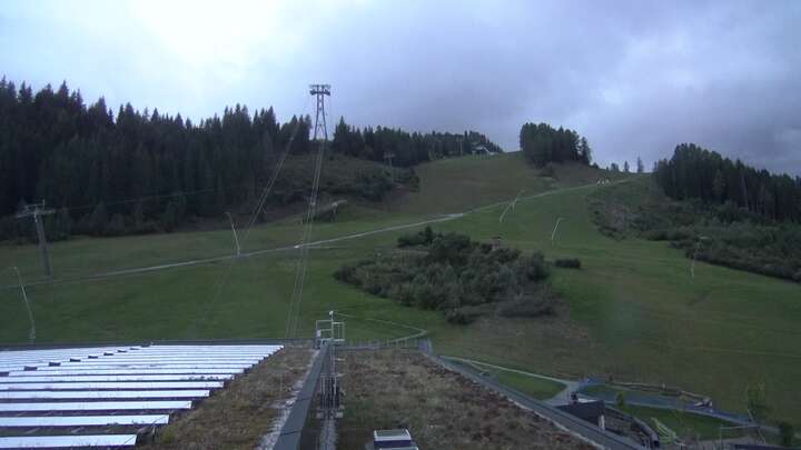 Kaprun (Kitzsteinhorn) Upper Station Maiskogelbahn snow cam captured at 16 September 2026 at 7:41 pm GMT+2