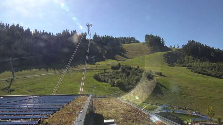 Kaprun (Kitzsteinhorn) Upper Station Maiskogelbahn snow cam captured at 29 September 2026 at 12:35 pm GMT+2