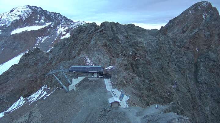 Kaunertal Karlesjochbahn snow cam captured at 13 September 2026 at 7:43 pm GMT+2