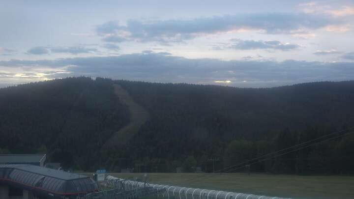 Klaffer am Hochficht (Hochficht Böhmerwald) Reischlberg Mid Station snow cam captured at 21 September 2026 at 6:59 pm GMT+2