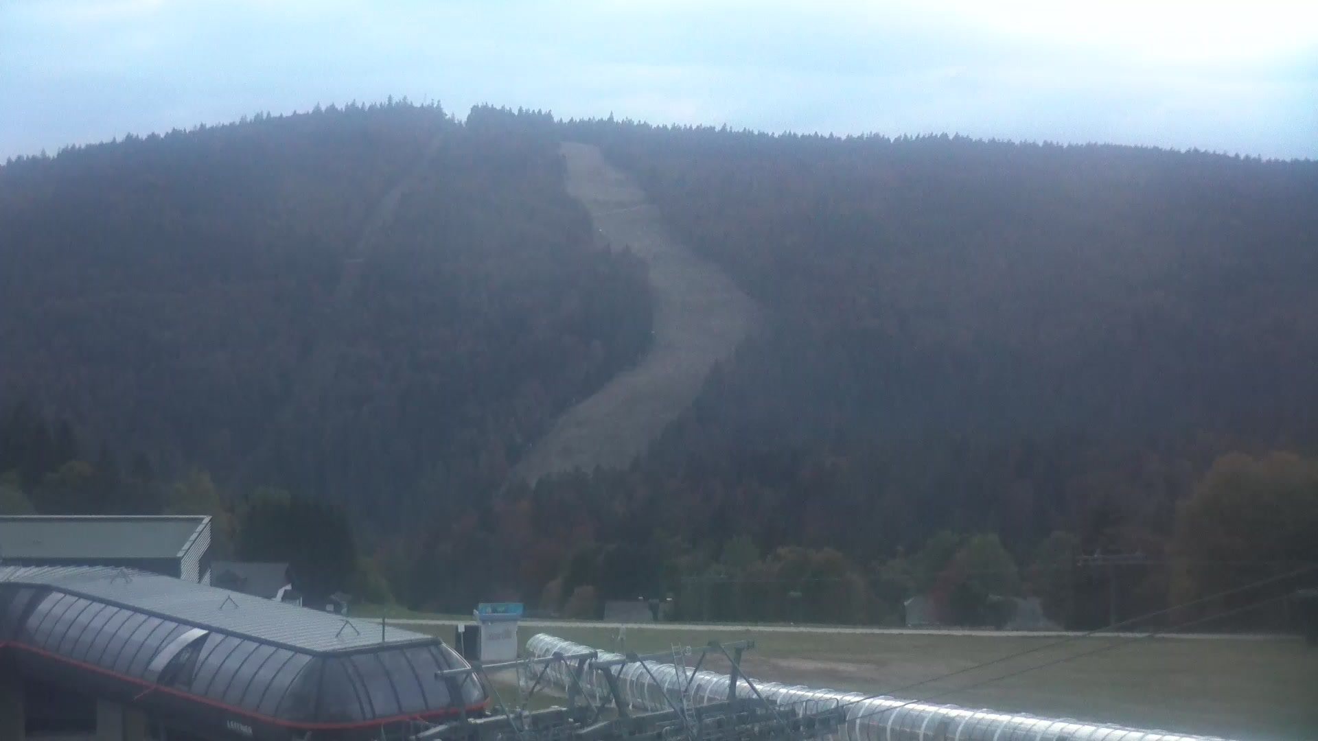 Klaffer am Hochficht (Hochficht Böhmerwald) Reischlberg Mid Station snow cam captured at 4 October 2026 at 6:53 pm GMT+2