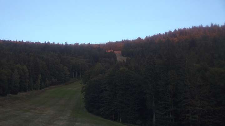 Klaffer am Hochficht (Hochficht Böhmerwald) Skiarena Hochficht snow cam captured at 23 September 2026 at 7:08 pm GMT+2
