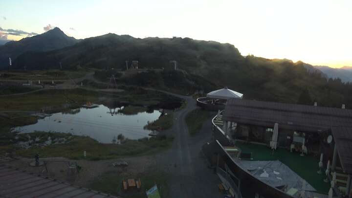 Klösterle Upper Station Sonnenkopf snow cam captured at 14 September 2026 at 7:43 pm GMT+2