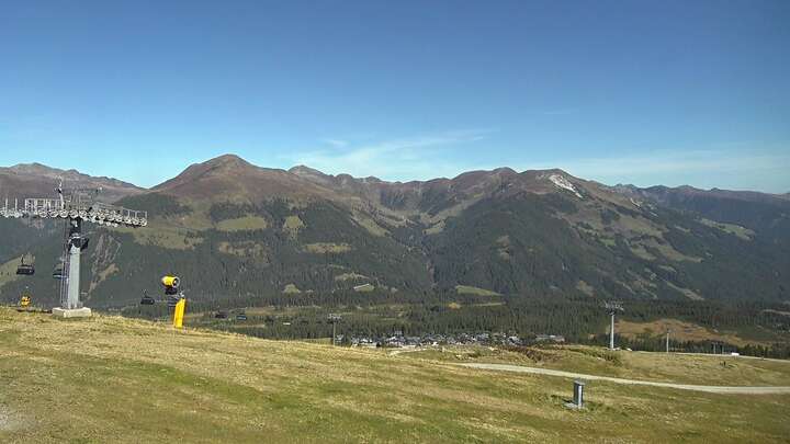 Krimml (Zillertalarena) Berggeistalm snow cam captured at 29 September 2026 at 12:35 pm GMT+2