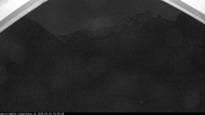 Krimml (Zillertalarena) Krimmler Tauernhaus snow cam captured at 26 September 2026 at 8:24 pm GMT+2