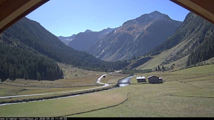 Krimml (Zillertalarena) Krimmler Tauernhaus snow cam captured at 29 September 2026 at 12:14 pm GMT+2