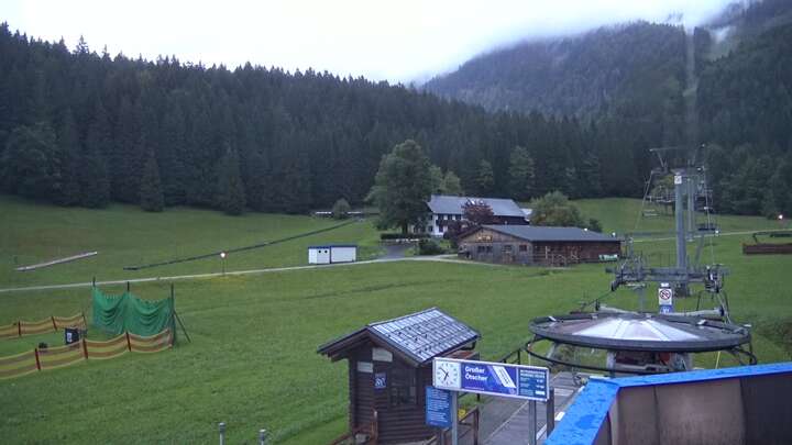 Lackenhof am Ötscher (Ötscherlifte) Base Station Weitental snow cam captured at 24 September 2026 at 7:04 pm GMT+2