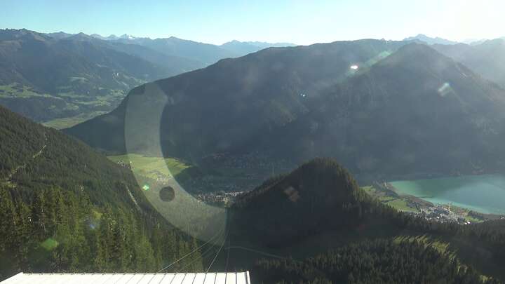 Maurach (Achensee) Rofan - Seilbahn Upper Station snow cam captured at 15 September 2026 at 5:53 pm GMT+2