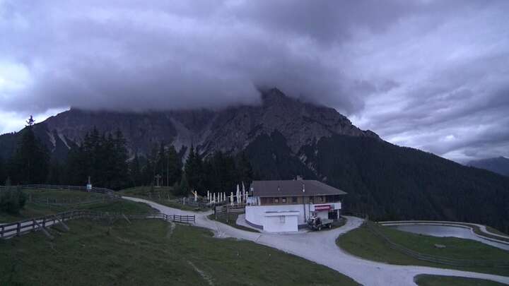 Mieders (Stubai) Koppeneck snow cam captured at 16 September 2026 at 7:43 pm GMT+2